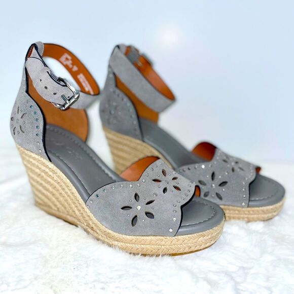 COACH Kelsi‎ Wedge Espadrille Sandals Heather Grey Gray Suede Studded Size 6.5 - Picture 1 of 6